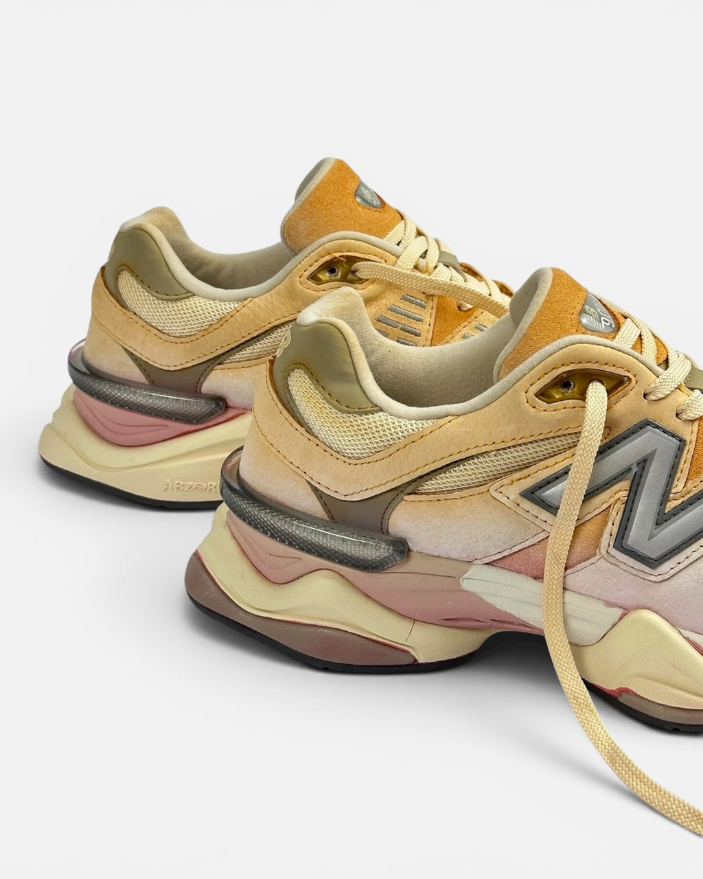 Custom NB 9060 OMBRE