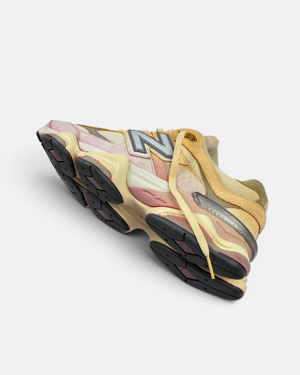Custom NB 9060 OMBRE